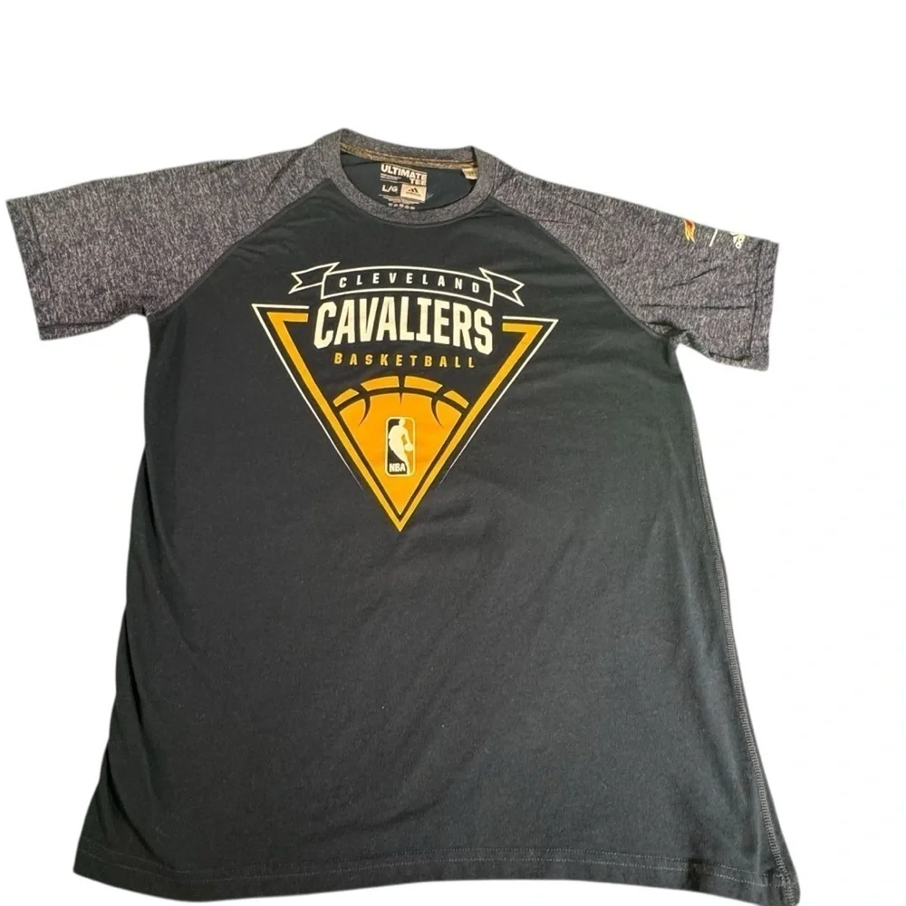 Adidas Cleveland Cavaliers NBA Shirt Men’s L Ultimate Tee Navy Blue